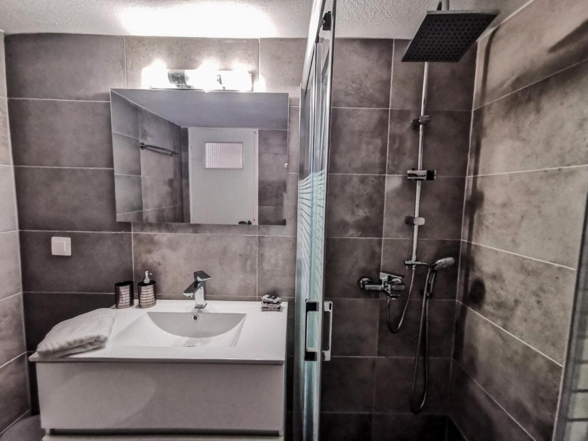 Silver Central Apartment Volos Ngoại thất bức ảnh